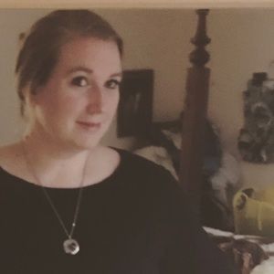 Meet your Posher, Mary elizabeth